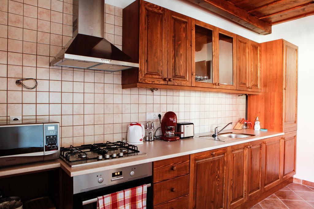 Katica Vendeghaz Hotell Tarcal Exteriör bild